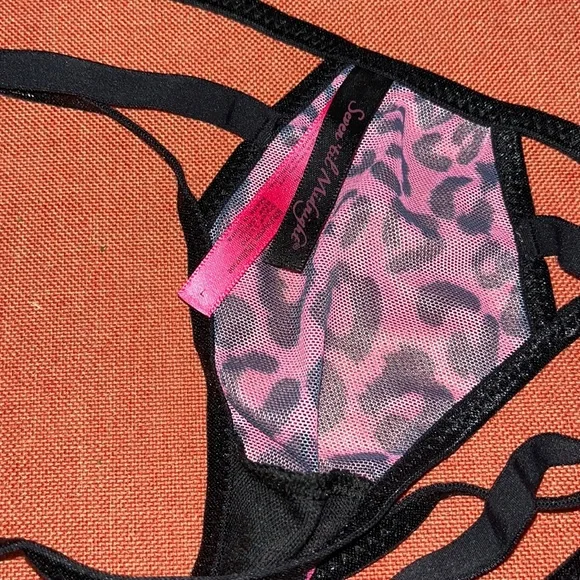 SOLD Fashion Nova Pink & Black Cheetah String Panties - Picture 5 of 6